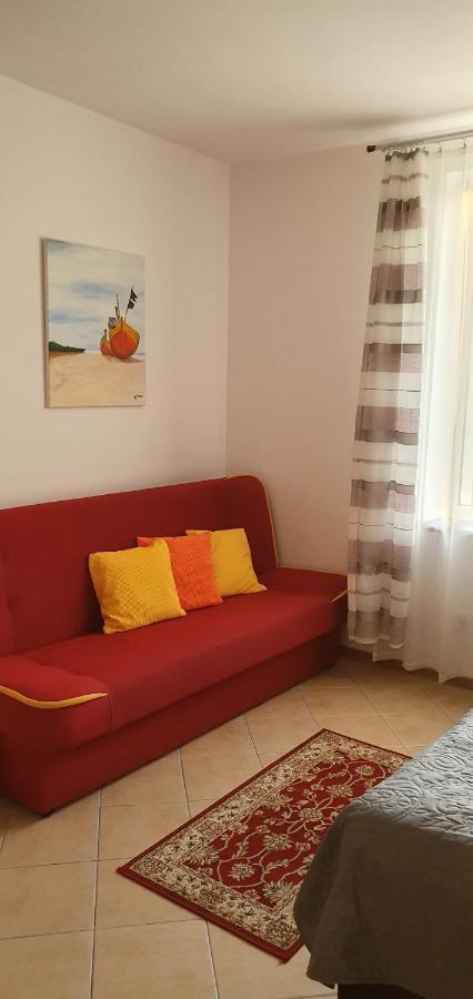 Pensjonacik Ewa Bed & Breakfast Darlowo Exterior photo